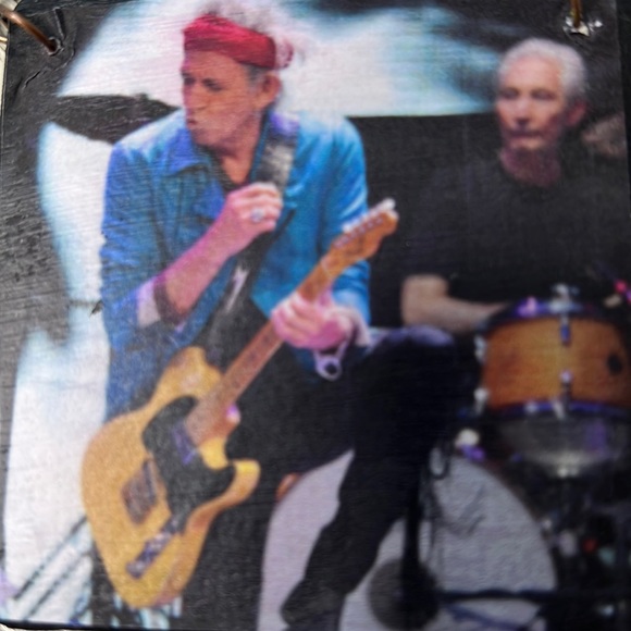 Keith Richard Ornament - Picture 2 of 4